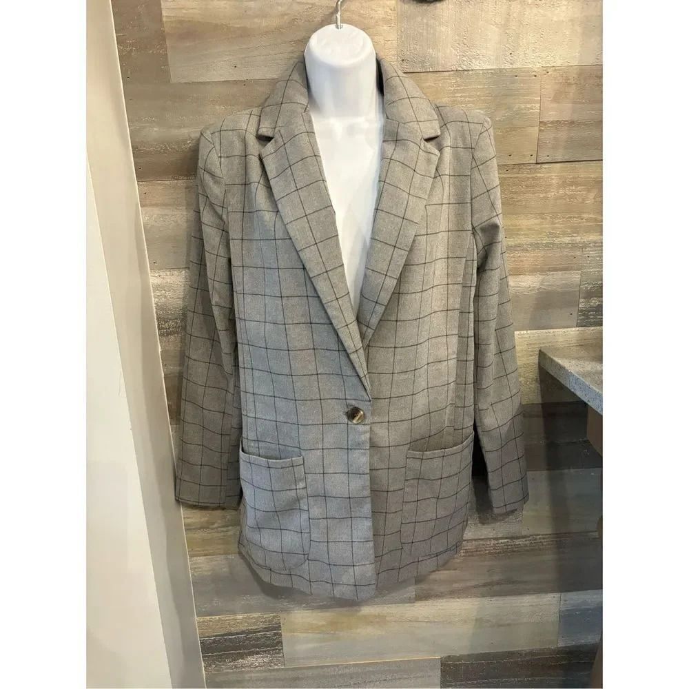 A New Day XS EUC grey block pattern lined long blazer